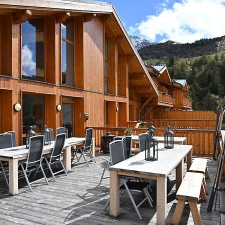Parc Madeleine - Chalets Saint-François-Longchamp Exteriör bild