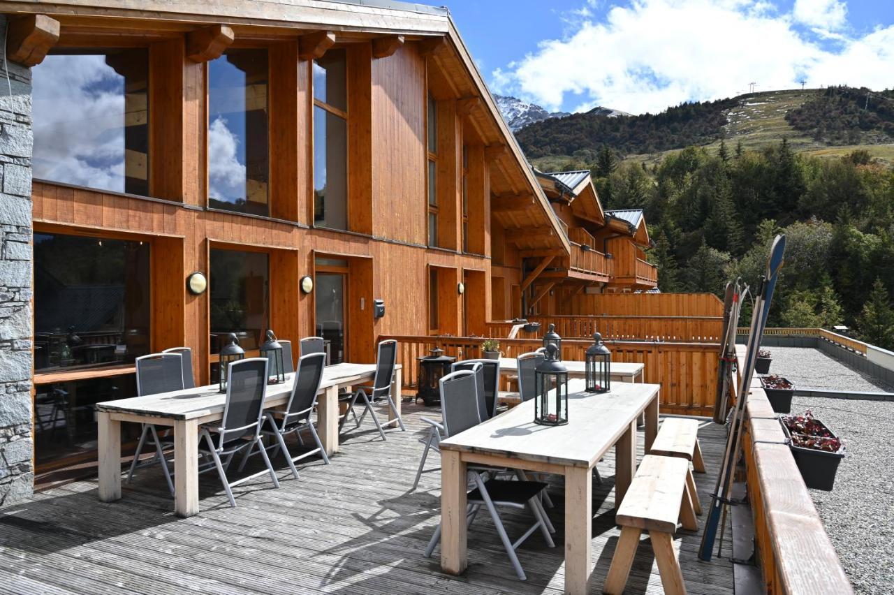 Parc Madeleine - Chalets Saint-François-Longchamp Exteriör bild